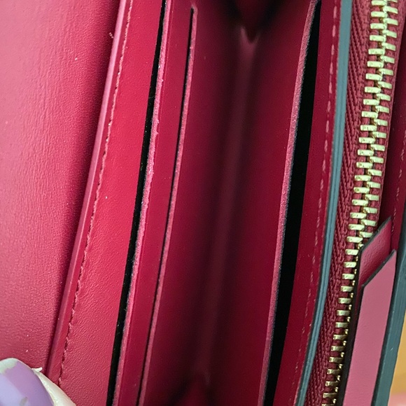 Louis Vuitton Flore Compact Wallet in fuchsia